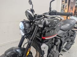 2024 Triumph TRIDENT 660 Black