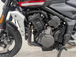 2024 Triumph TRIDENT 660 Black