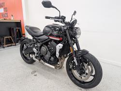 2024 Triumph TRIDENT 660 Black