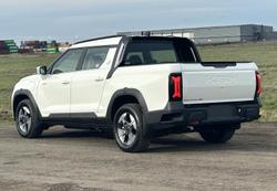 2026 KGM Musso EV AWD