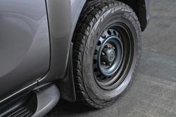 2016 Toyota Hilux SR