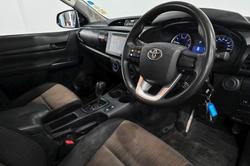 2016 Toyota Hilux SR