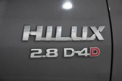 2016 Toyota Hilux SR