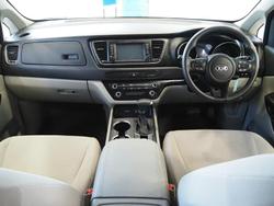 2018 Kia Carnival S