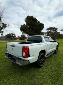 2025 Mitsubishi Triton GLX-R