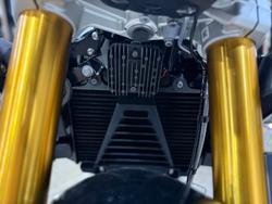 2026 BMW Motorrad G 310 R COSMIC BLACK
