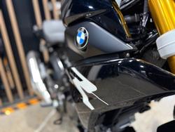 2026 BMW Motorrad G 310 R COSMIC BLACK