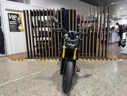 2026 BMW Motorrad G 310 R COSMIC BLACK