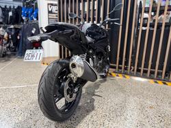 2026 BMW Motorrad G 310 R COSMIC BLACK