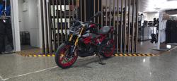 2026 BMW Motorrad G 310 R GRANITGRAU METALLIC