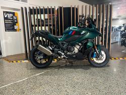 2026 BMW Motorrad M 1000 XR GREEN