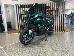 2026 BMW Motorrad M 1000 XR GREEN