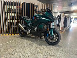 2026 BMW Motorrad M 1000 XR GREEN