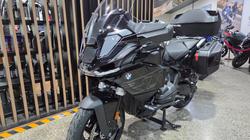 2026 BMW Motorrad 2026 BMW 1300CC R 1300 RT Impulse Black