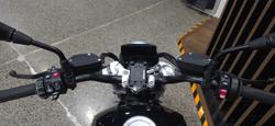 2025 BMW Motorrad R 12 Black
