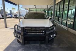 2022 Isuzu MU-X LS-T