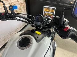 2021 Kawasaki VULCAN S (EN650D LAMS) WHITE