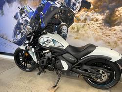 2021 Kawasaki VULCAN S (EN650D LAMS) WHITE