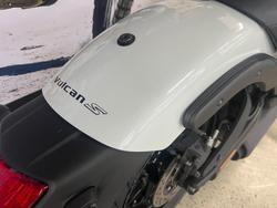 2021 Kawasaki VULCAN S (EN650D LAMS) WHITE