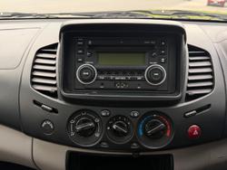 2013 Mitsubishi Triton GLX