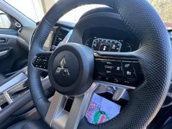 2024 Mitsubishi Pajero Sport Exceed