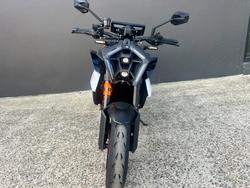 2026 Ktm 990 DUKE R ORANGE