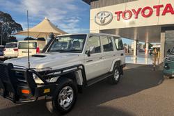 2016 Toyota Landcruiser GXL