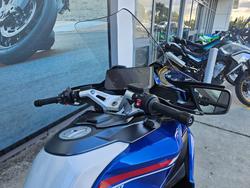 2026 BMW Motorrad R 1300 RT IMPULSE Racing Blue Metallic