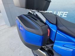 2026 BMW Motorrad R 1300 RT IMPULSE Racing Blue Metallic