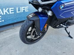 2026 BMW Motorrad R 1300 RT IMPULSE Racing Blue Metallic