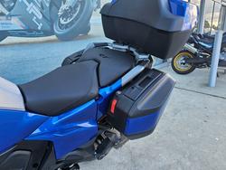 2026 BMW Motorrad R 1300 RT IMPULSE Racing Blue Metallic