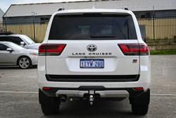 2022 Toyota Landcruiser GR Sport