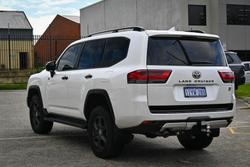 2022 Toyota Landcruiser GR Sport