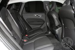 2025 Volvo XC60 Plus B5 Bright