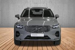 2025 Volvo XC60 Plus B5 Bright