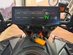 2026 Ktm 990 DUKE ORANGE