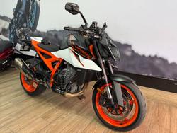 2026 Ktm 990 DUKE ORANGE