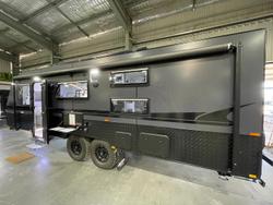 2026 Leader Caravans 2500 Quad Bunk Gold Le