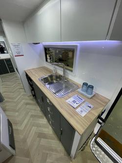 2026 Leader Caravans 2500 Quad Bunk Gold Le