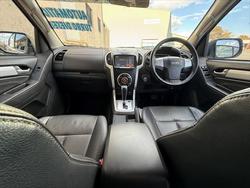 2016 Isuzu MU-X LS-T