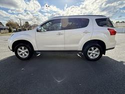 2016 Isuzu MU-X LS-T