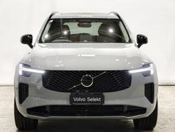 2025 Volvo XC90 Ultra B5 Dark