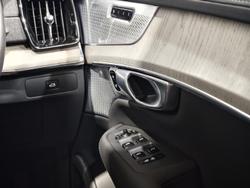 2025 Volvo XC90 Ultra B5 Dark