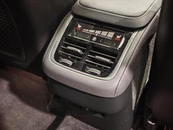 2025 Volvo XC90 Ultra B5 Dark