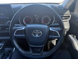 2022 Toyota Kluger GX