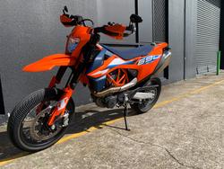 2024 Ktm 690 SMC R ORANGE