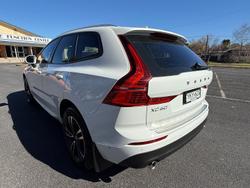 2020 Volvo XC60 D4 Momentum