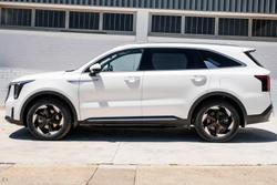 2026 Kia Sorento HEV Sport+ MQ4 PE MY27 AWD Snow White Pearl
