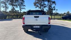 2022 Nissan Navara SL Warrior