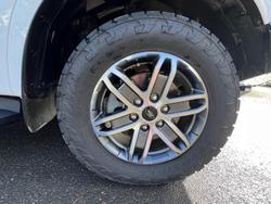 2022 Ford Everest Trend